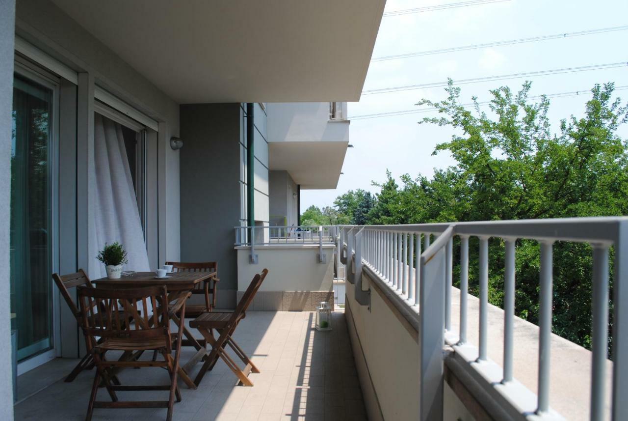 Bnbook - Metropolitan Expo Flat Rho Exterior photo